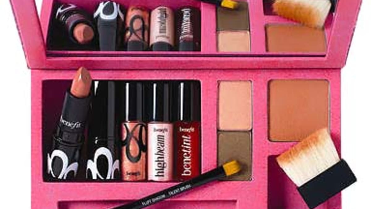Benefit makeup gift sets deals