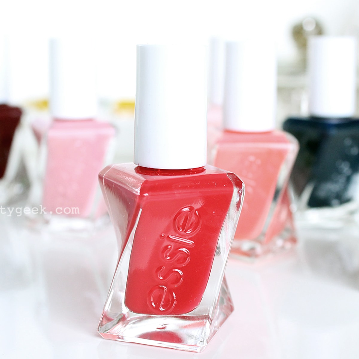 ESSIE GEL COUTURE LAUNCH COLLECTION: ALL 42 SWATCHES & REVIEW - Beautygeeks