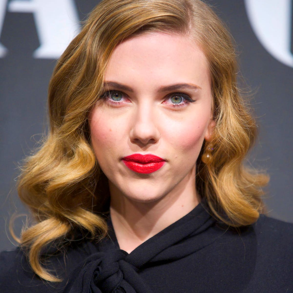 Retro curls 2025