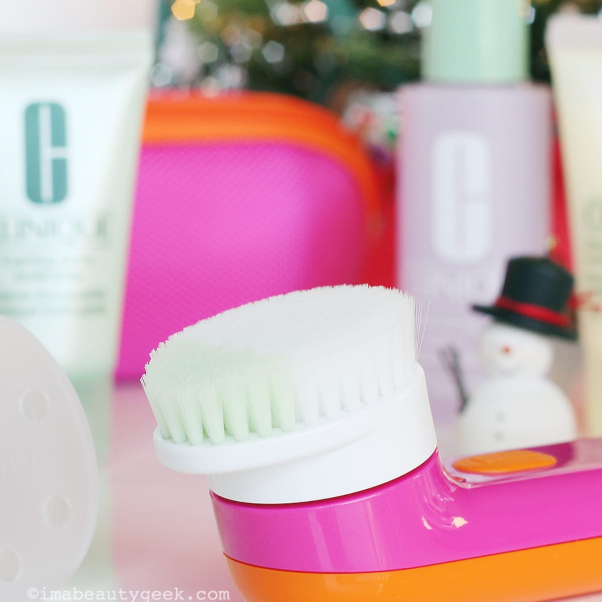 Clinique face clearance brush