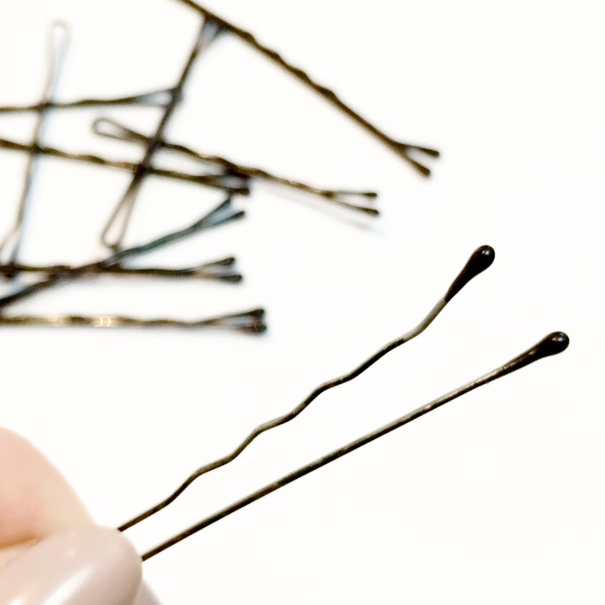 What is 2025 a bobby pin