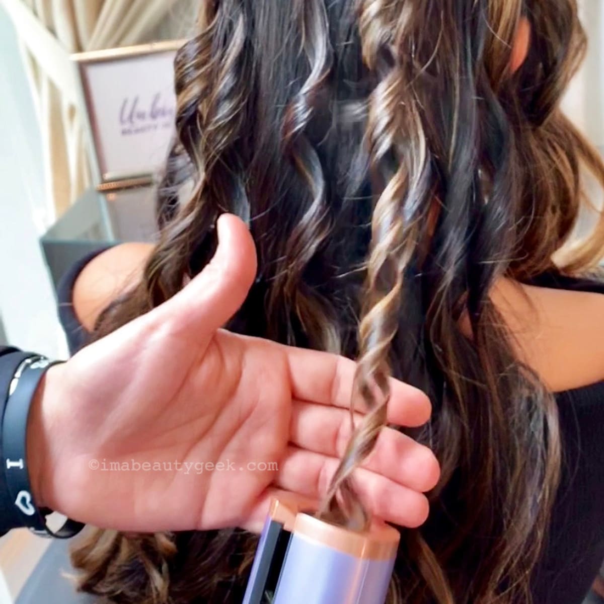 CONAIR UNBOUND CORDLESS AUTO CURLER IN ACTION Beautygeeks
