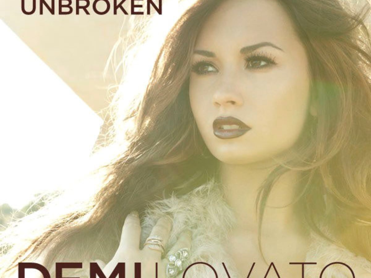 Demi Lovato Fake Porn - It's Broken: Demi Lovato's Makeup on Her Upcoming Album Cover - Beautygeeks