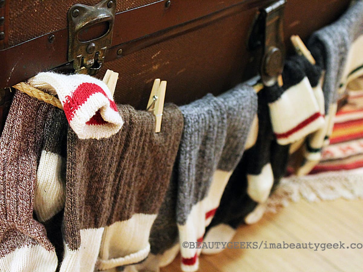 Roots curling sweater sale