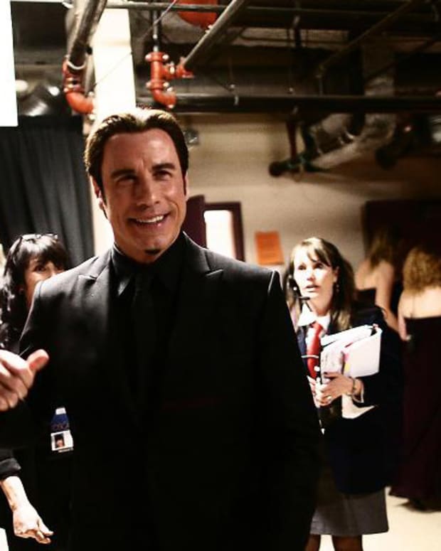 John Travolta_Oscars 2013_backstage