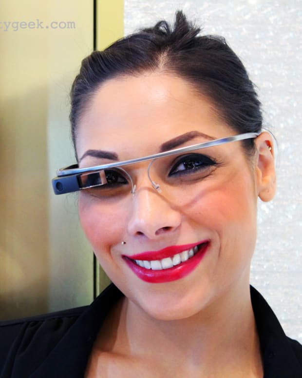 YSL Google Glass makeup artist