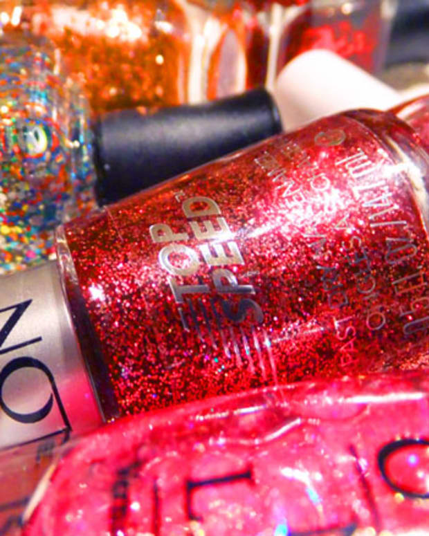 glitter polish_Revlon Top Speed polish in Glitz & Glam
