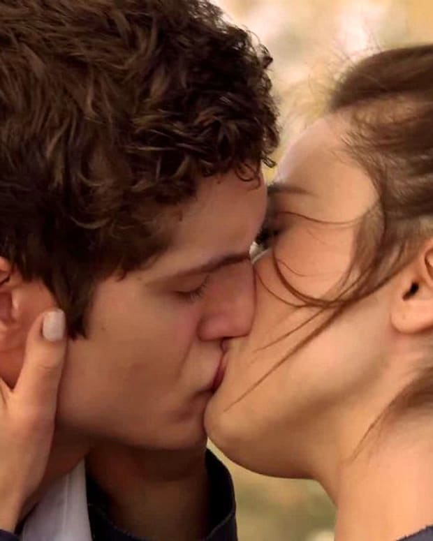 kissing and cavities_Isaac and Allison_Teen Wolf