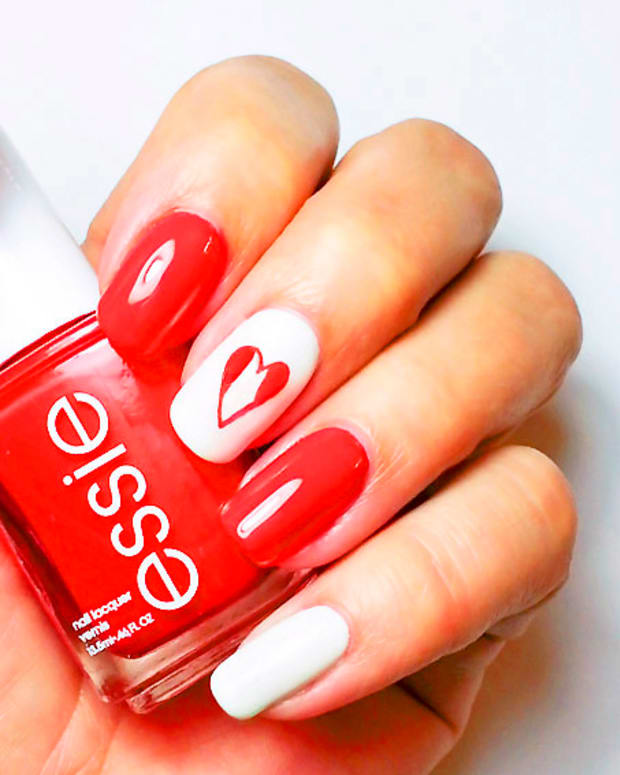 Canada Day Nails_Manis-on-the-Move