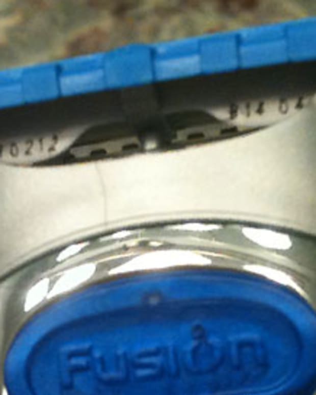 Gillette Fusion razor blade serial number
