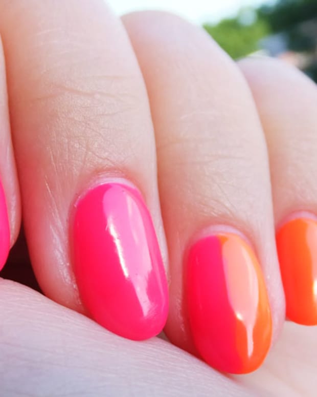 Artistic-Colour-Gloss-ombré-mani_Owned-and-Hype