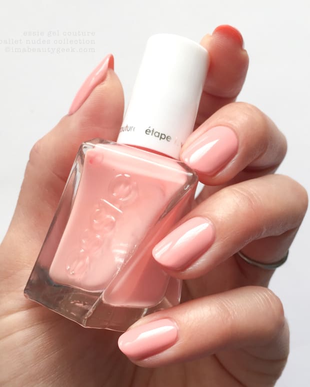 ESSIE GEL COUTURE LAUNCH COLLECTION ALL 42 SWATCHES REVIEW