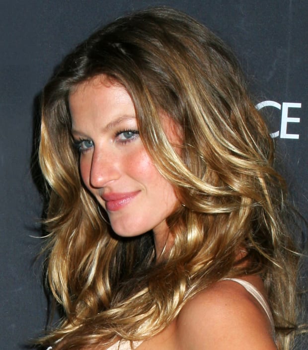 Baby Ombre How To Diy Ballyage Or Balayage Highlights At Home