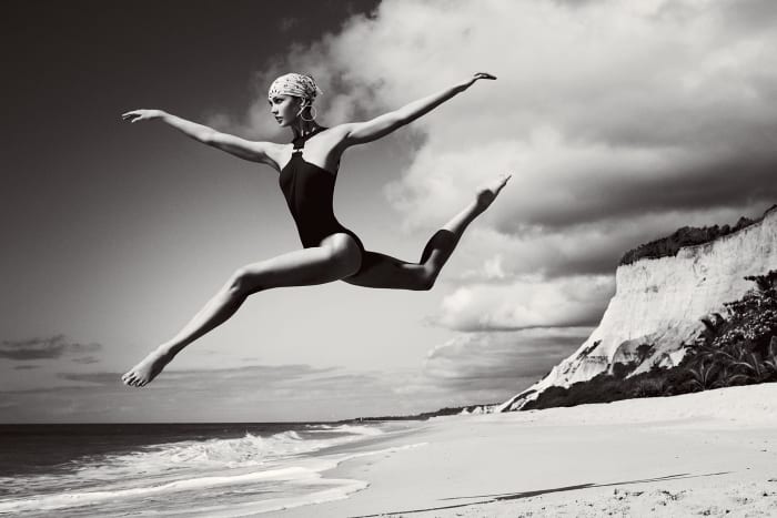 Karlie Kloss via vogue.com