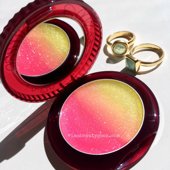Summer lip gloss: Paul & Joe Midnight Sangria lip gloss M 02 Strawberry Kiwi