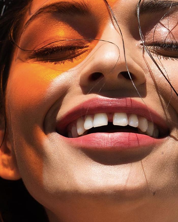 Image via @bethfollertmakeup for Vibe Cosmetics on Instagram