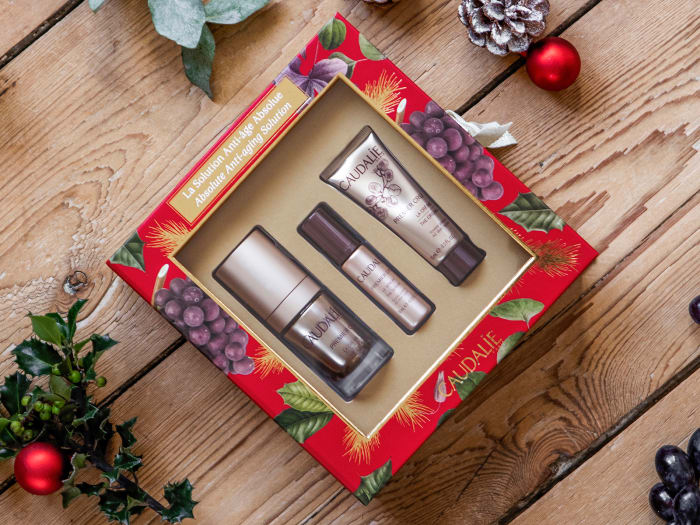 Enter to win this Caudalie Premier Cru gift set; we're accepting 🇨🇦 entries until midnight January 3rd.