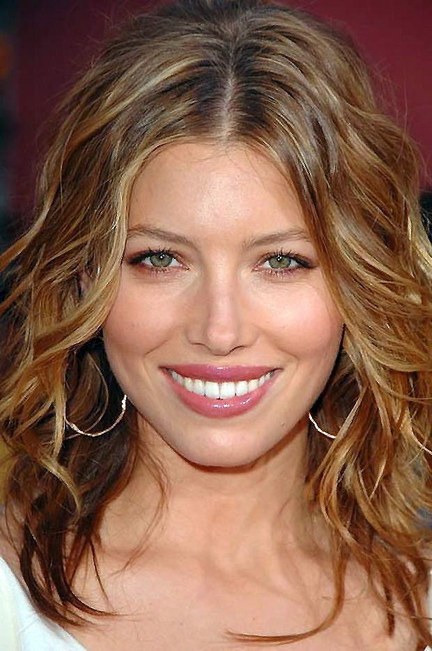 F is for Face: Jessica Biel Signs With Revlon - Beautygeeks