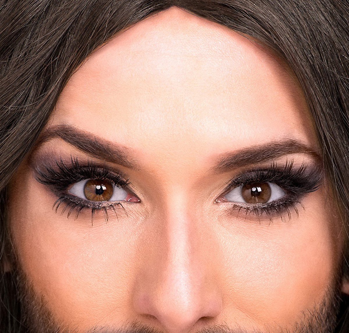 Conchita Wurst_Eurovision 2014 winner_eyes