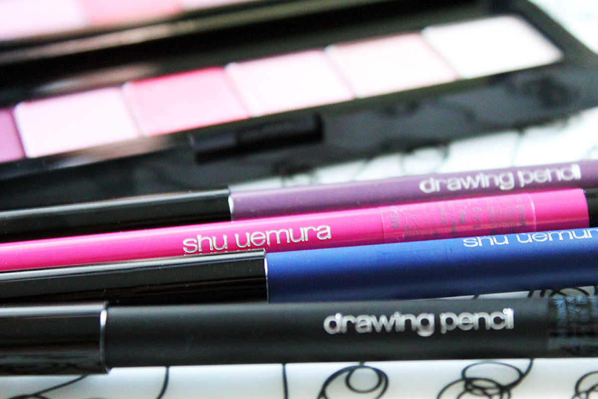 pink eyeliner_Shu Uemura drawing pencils and ready to wear pinks palette