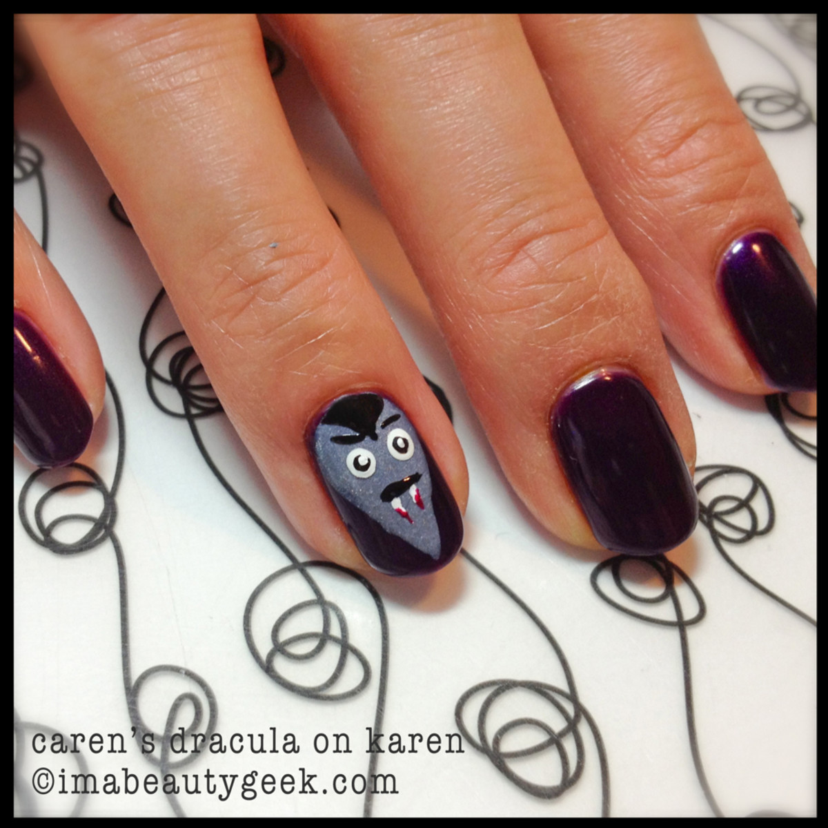 Dracula nails
