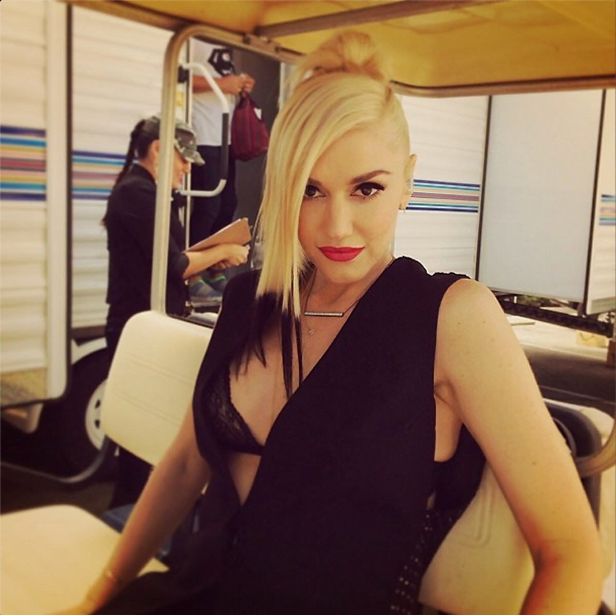 Gwen Stefani backstage The Voice_Instagram