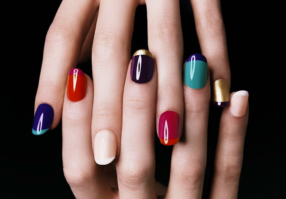 How to Layer Nail Polish for a Cool, Customized Manicure - wide 9