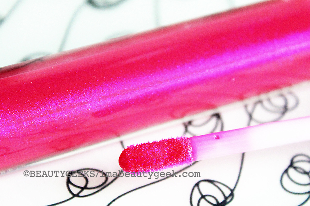 revlon colorburst lip gloss in adorned -- looks fab on lips