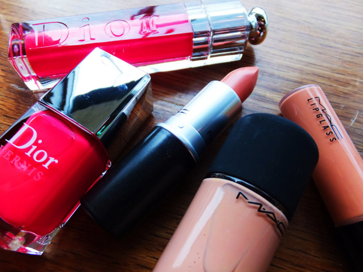 Dior Addict Ultra-Gloss in Rouge Croisiere and Dior Vernis in Calypso_MAC lipstick_lipglass_nail polish in Myth