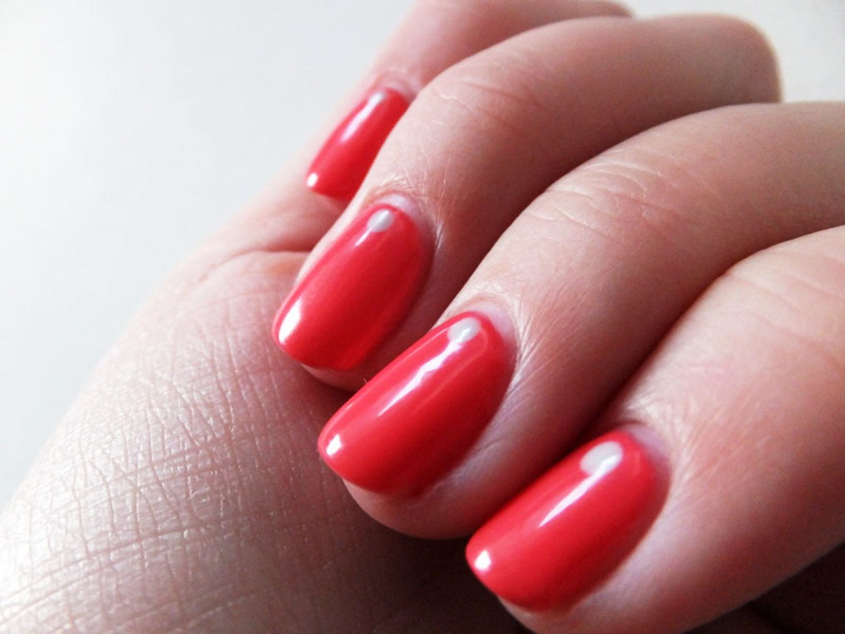 nail-news-now-weak-peel-prone-nails-can-wear-cnd-shellac-beautygeeks