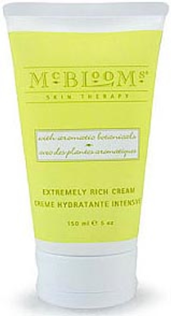 Helping Hands McBlooms Skin Therapy Extremely Rich Cream