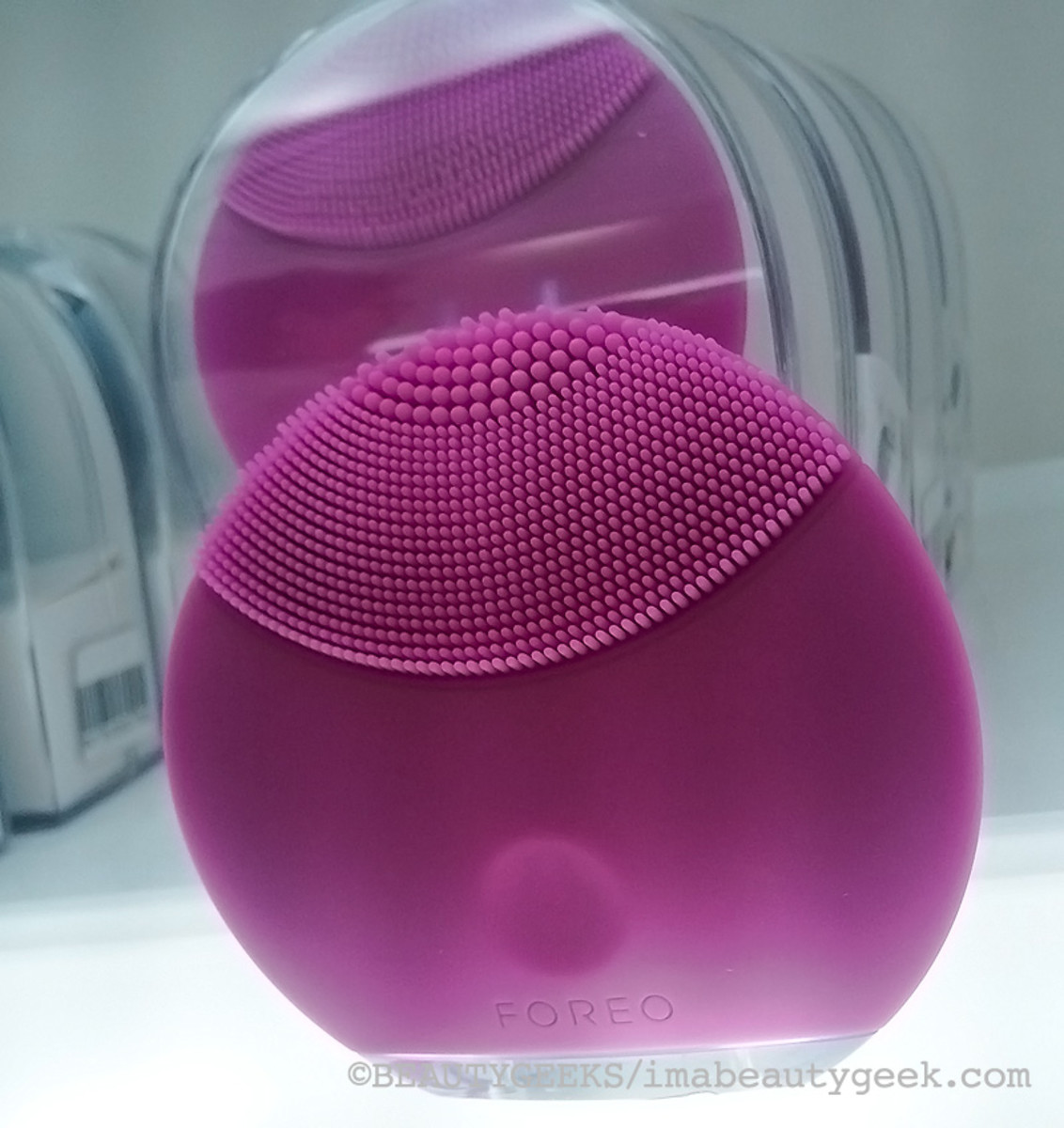 Foreo Luna Mini T-Sonic Facial Cleansing Device