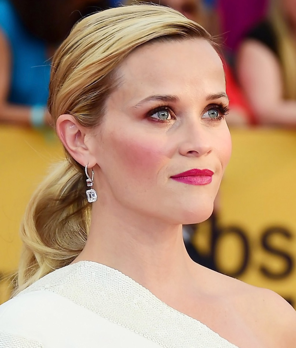 Reese Witherspoon's Uses This $20 Clean Mascara for Volumized Lashes –  SheKnows