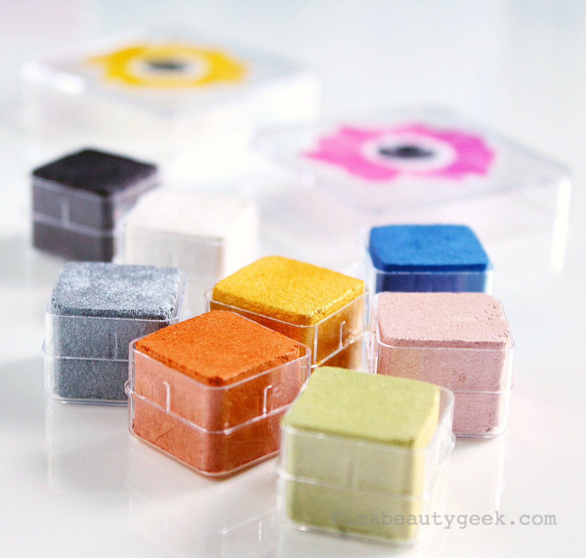 The Body Shop Spring 2015 Shimmer Cubes