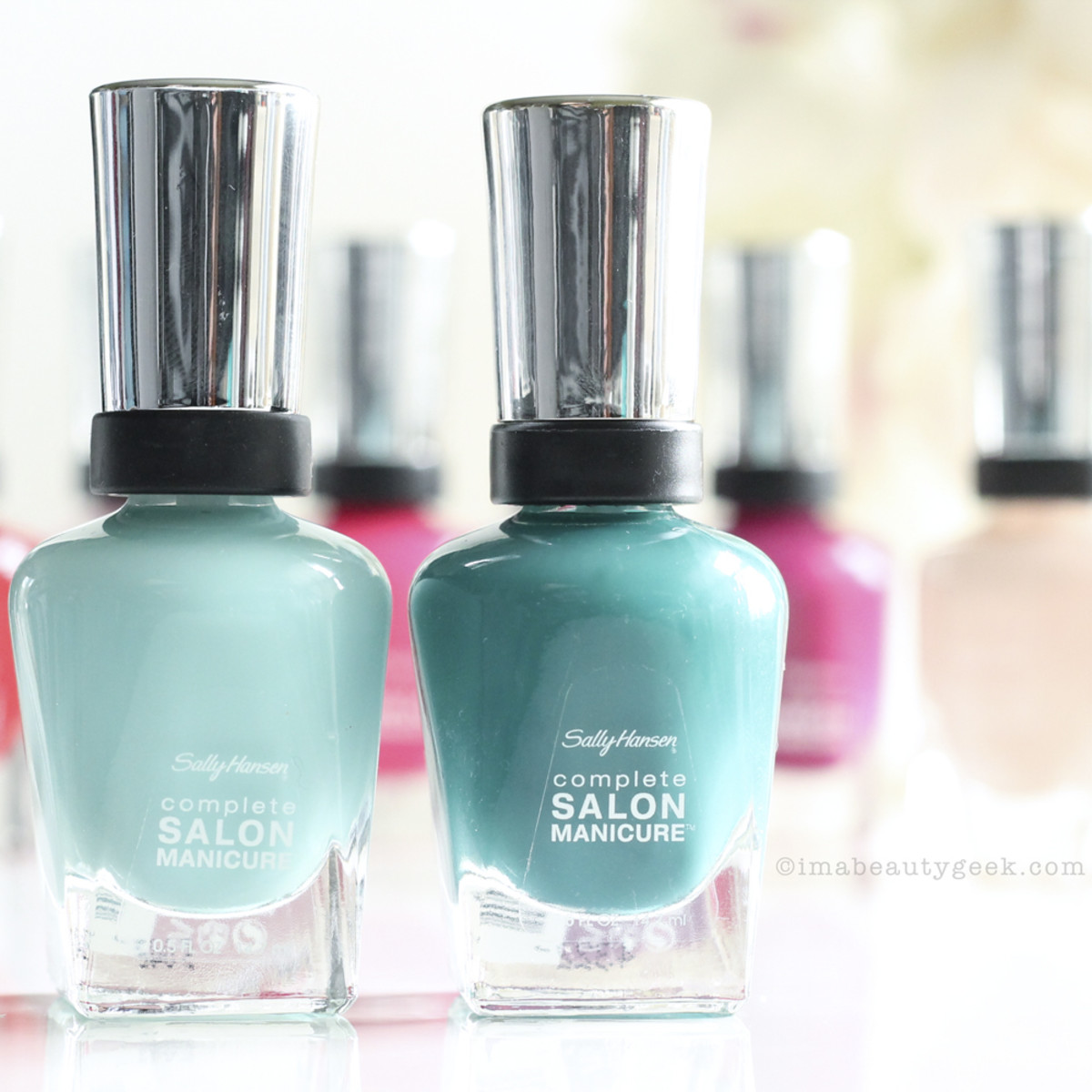 Sally Hansen Complete Salon Manicure in Jaded and Greenlight
