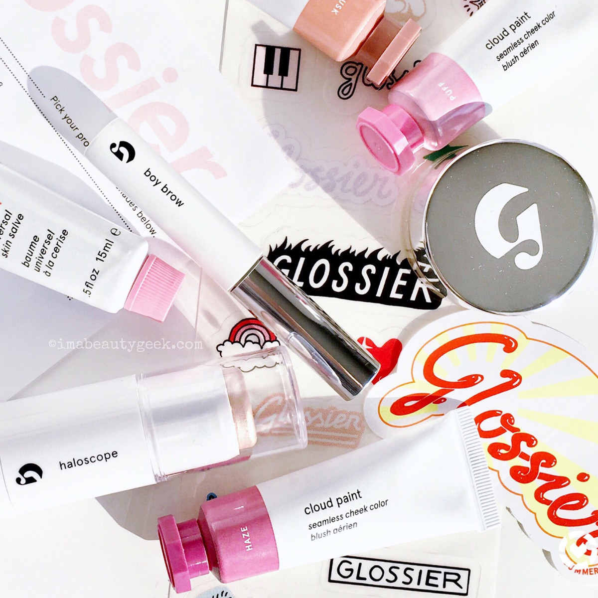 A Glossier pop-up is set to open for 7 days in Toronto