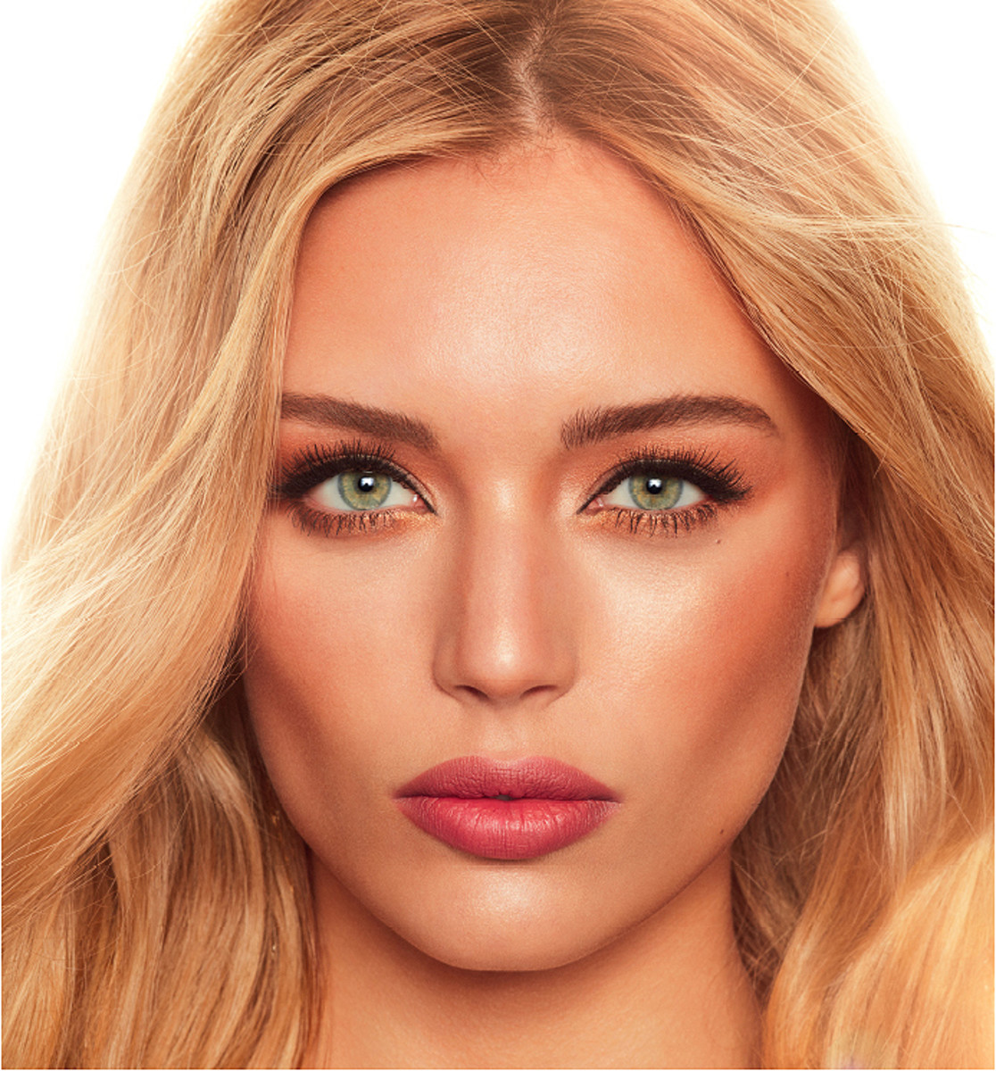 Charlotte Tilbury Holiday 2016 Images Beautygeeks