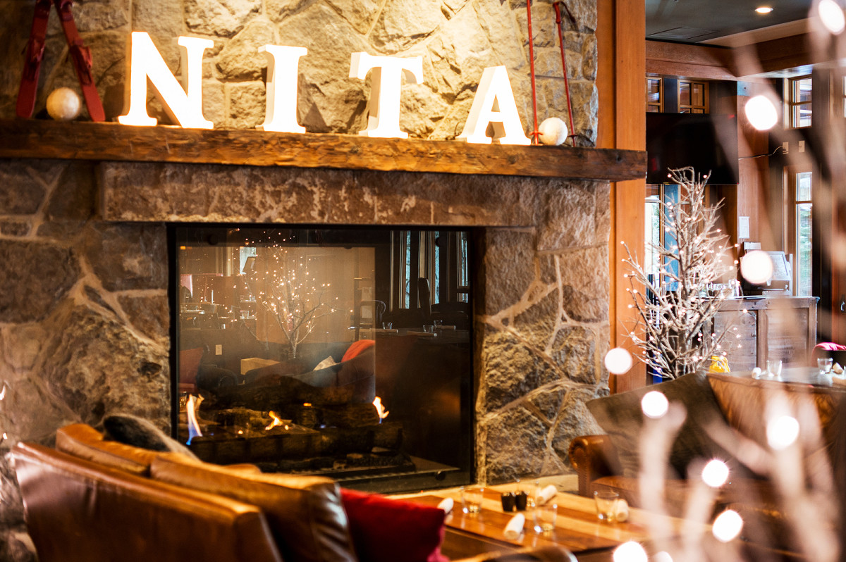 Nita Lake Lodge, Whistler, BC: this photo is missing one thing – me, on the couch.