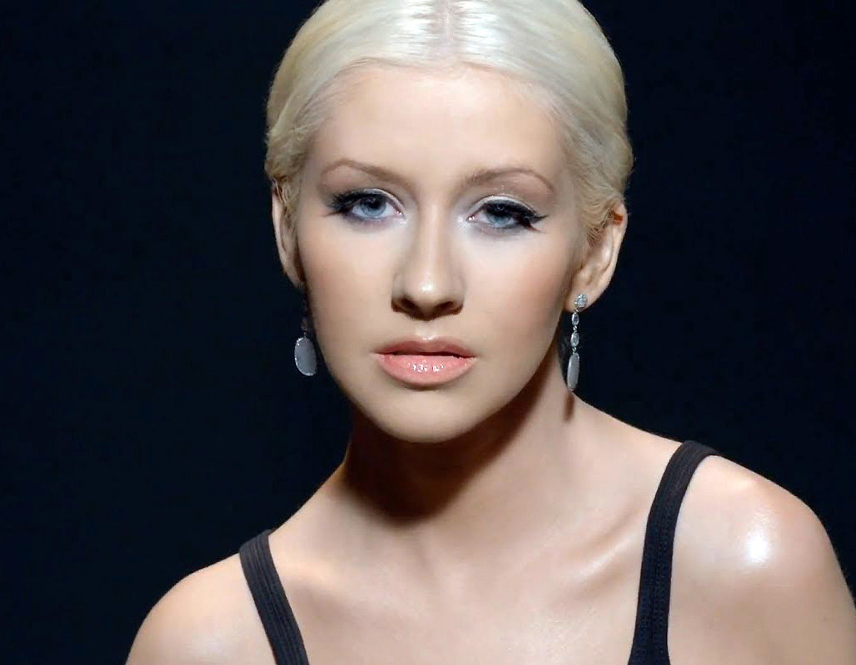 Christina Aguilera, 2013 AMAs performance