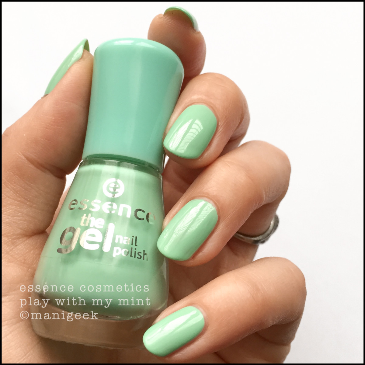 Essence Cosmetics Play With My Mint
