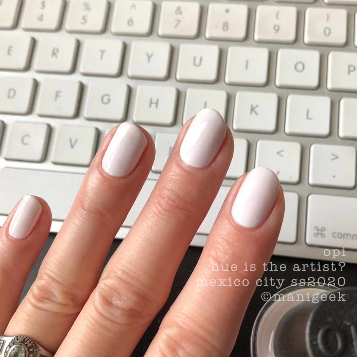 OPI Hue Is The Artist - OPI Mexico City Swatches Review 2020