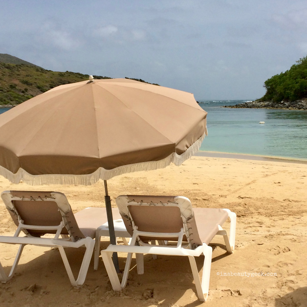 You can take Garnier Ombrelle Sport SPF 60 to Cuba and any other destination that does not have a silly UV-filter ban. (Photo snapped on Pinel Island, St. Martin)